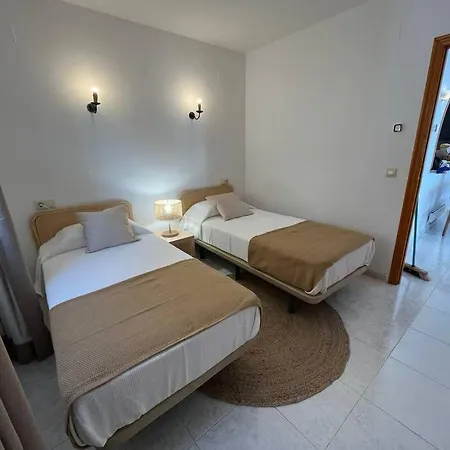 Miramar 5 Mins From & 180 Sea Views Apartment
