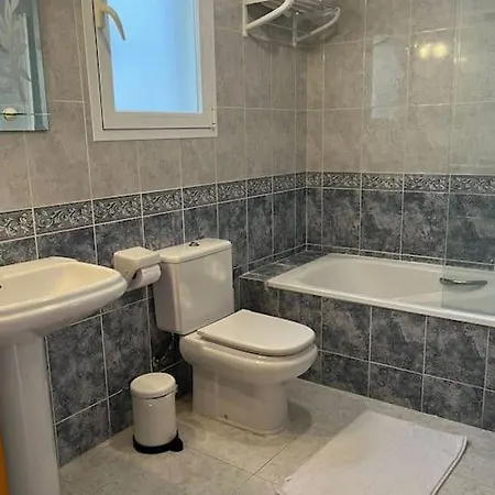 Miramar 5 Mins From & 180 Sea Views